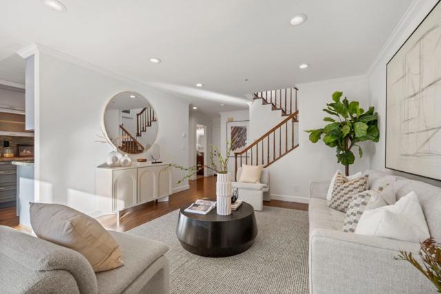 241 Bonita Lane, Foster City CA: https://media.crmls.org/mediaz/2515d12c-c5de-4507-8aac-1794aab8778f.jpg