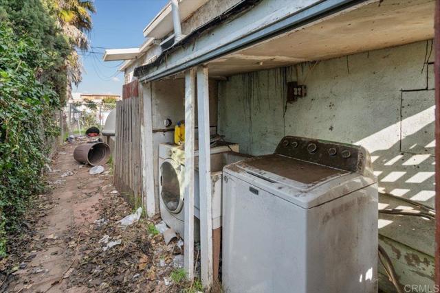 Detail Gallery Image 10 of 33 For 2249 Conifer Ave, San Diego,  CA 92154 - 2 Beds | 2 Baths