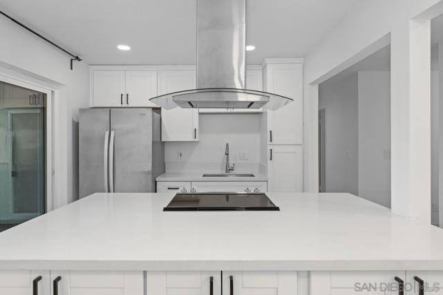 Image 5 of 30 For 3230 Ashford Street  B