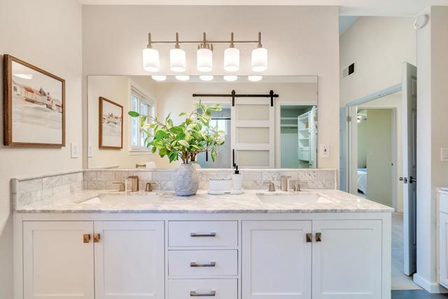 6022 Slopeview Court, Castro Valley CA: https://media.crmls.org/mediaz/2517984a-d06d-4458-93c4-364dc1104acf.jpg