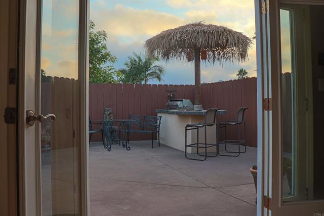 4410 Charger Boulevard, San Diego CA: https://media.crmls.org/mediaz/2517beca-31ba-4050-9670-eea3f2375cf5.jpg