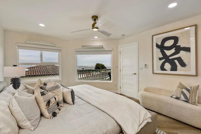 Image 28 of 43 For 3380 Trumbull St