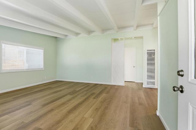 458 Rainier Drive, Salinas CA: https://media.crmls.org/mediaz/251a9d9a-04bd-4dce-8852-c6b7f5442ef5.jpg