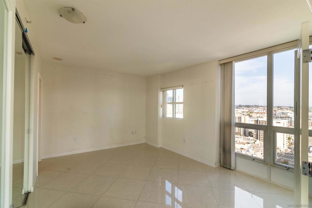 MLS #250035940SD img 14