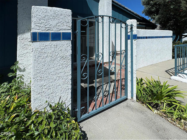2633 Barnacle, Port Hueneme CA: https://media.crmls.org/mediaz/251c2906-53e7-491d-94d1-d6e630372c37.jpg