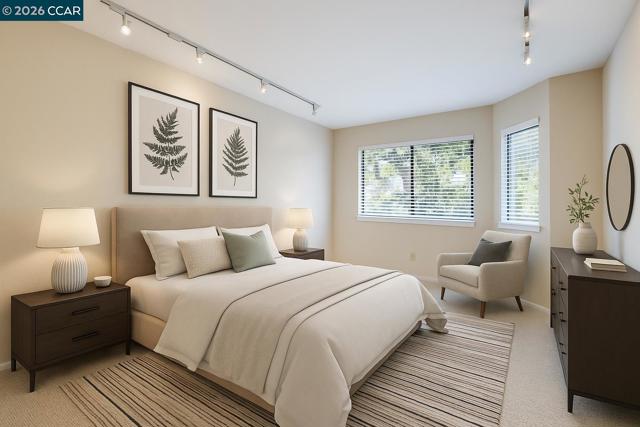 231 Sunspring Ct, Pleasant Hill CA: https://media.crmls.org/mediaz/251cb198-9608-4628-a4d5-7cf35e3bb5d9.jpg