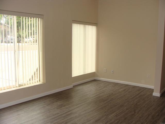 Image 2 of 15 For 12652 Julian Ave