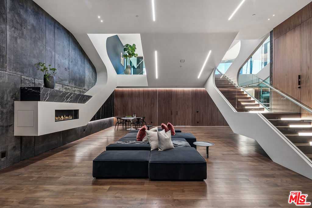 MLS #26869415 image #18