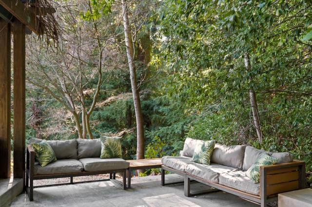 23185 Old Santa Cruz Highway, Los Gatos CA: https://media.crmls.org/mediaz/252010d1-3511-46fd-a11e-7ce25483f6a9.jpg