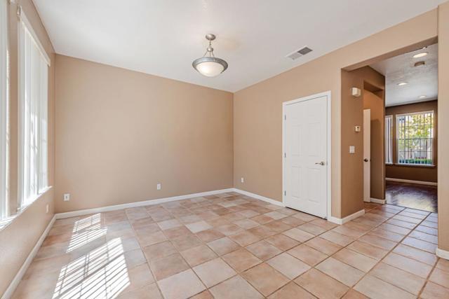 2829 Rubino Circle, San Jose CA: https://media.crmls.org/mediaz/2520571f-b859-4df2-aef0-ab4ea53ee001.jpg