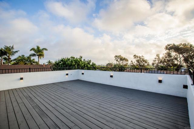 Detail Gallery Image 24 of 60 For 1513 California St, Oceanside,  CA 92054 - 5 Beds | 4 Baths