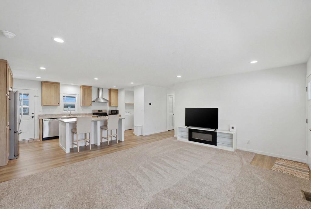2700 Valley Parkway - photo 8