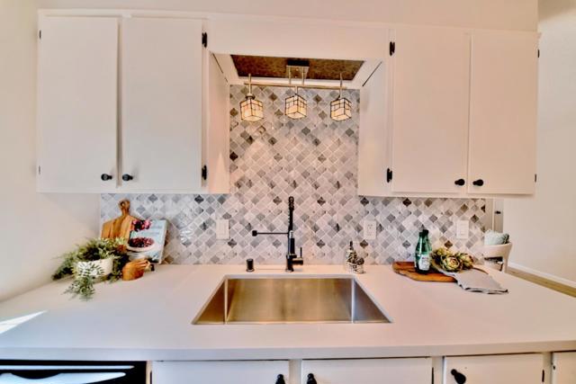 1770 Gazelle Way, Hayward CA: https://media.crmls.org/mediaz/25238368-923d-4bd4-b514-2c4bc4bd222b.jpg