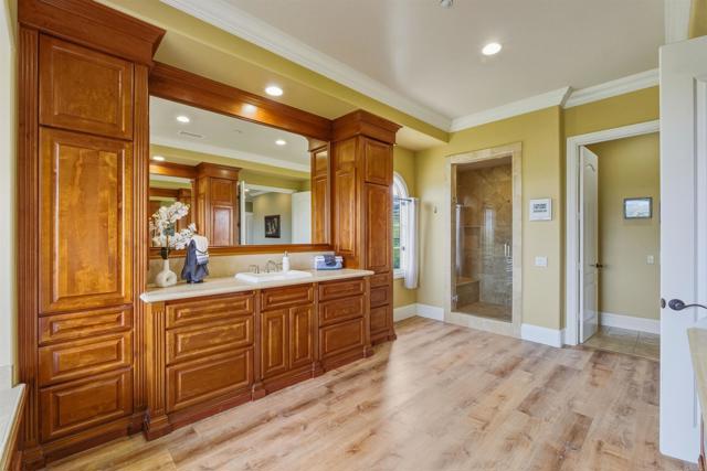 Detail Gallery Image 23 of 39 For 4712 Briana Ct, Fallbrook,  CA 92028 - 4 Beds | 4 Baths