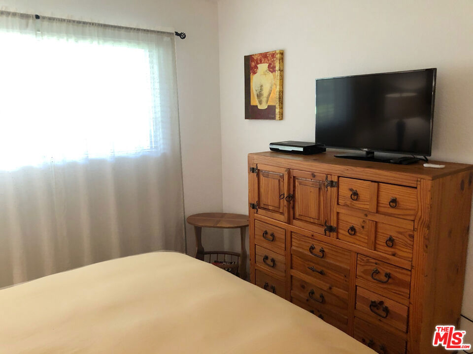 MLS #25530107 img 1
