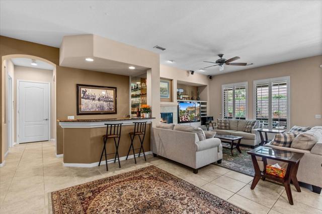 62 Via Del Pienza, Rancho Mirage CA: https://media.crmls.org/mediaz/2523e89b-582e-4462-862e-003ac2330348.jpg