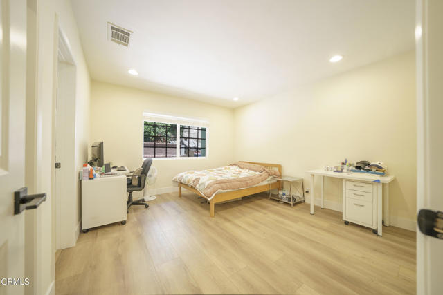 3553 Pontiac Street, La Crescenta CA: https://media.crmls.org/mediaz/25248b8d-d557-4154-bb3c-2584e3a88fe6.jpg