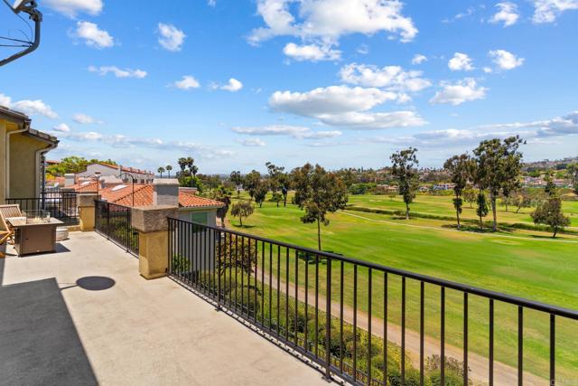 2534 Navarra Drive, Carlsbad CA: https://media.crmls.org/mediaz/25249808-b911-4b84-aa1b-32601d349dc6.jpg