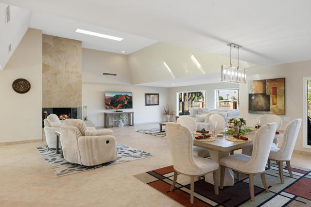 79100 Montego Bay Drive, Bermuda Dunes CA: https://media.crmls.org/mediaz/2524faa4-ba16-4150-958a-8943a9b723fb.jpg