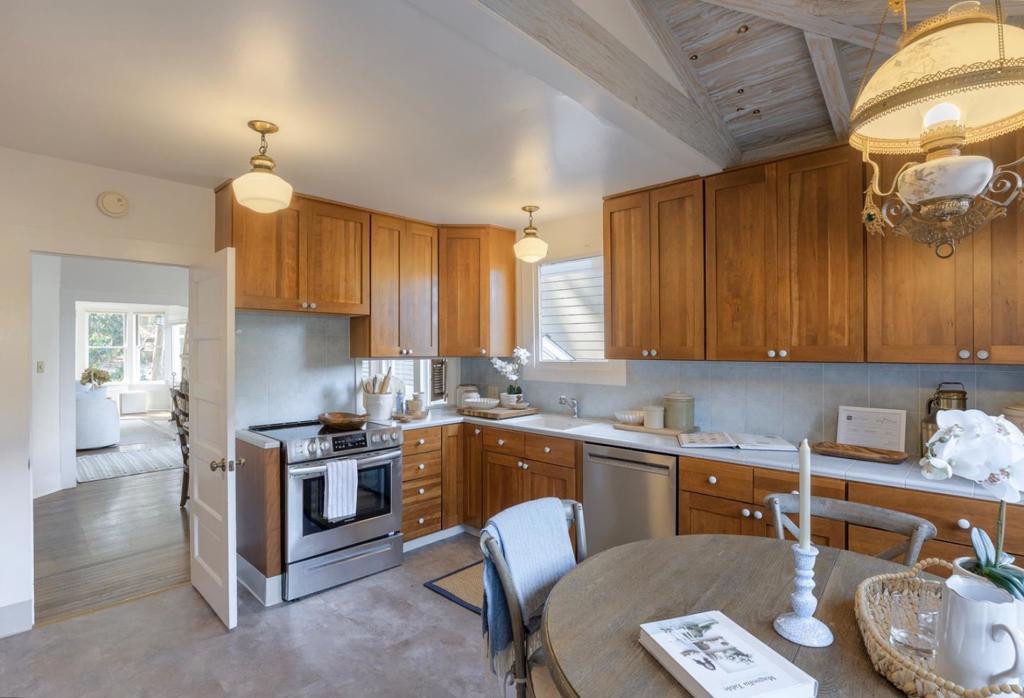 MLS #ML82047812 image #9