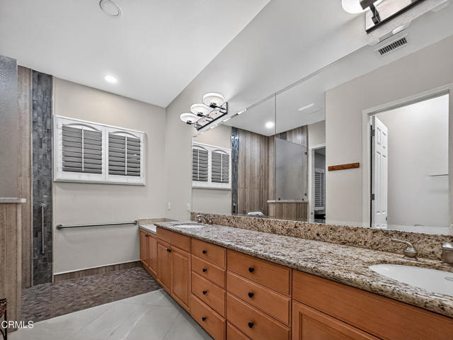 Detail Gallery Image 20 of 29 For 1399 Cordova Ct, Camarillo,  CA 93010 - 4 Beds | 3 Baths