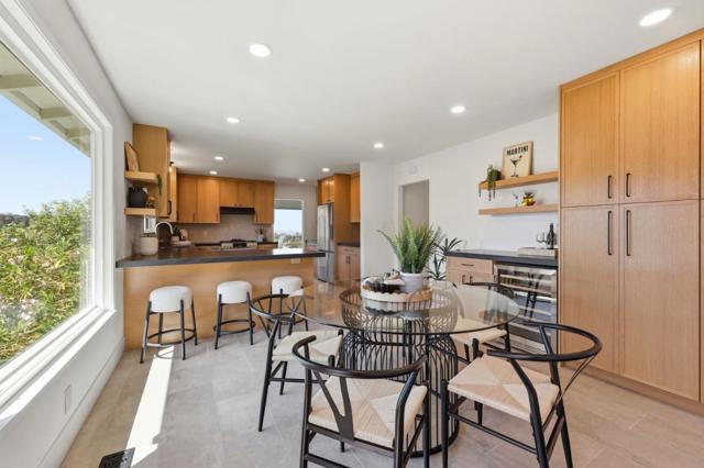 Image 11 of 47 For 723 Linda Court