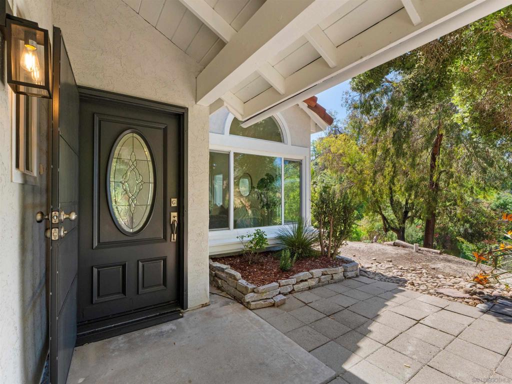 2277 Dunstan - photo 6