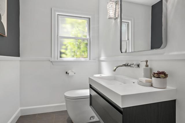 1101 Hamilton Avenue, Palo Alto CA: https://media.crmls.org/mediaz/252b51c9-4d8b-41ed-95d3-98eb1c23b1c1.jpg