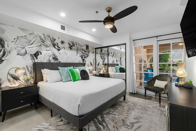500 E Amado Road, Palm Springs CA: https://media.crmls.org/mediaz/252c01ba-d9bb-43c3-b6cd-731690438e08.jpg