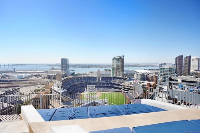 350 11th Avenue, San Diego CA: https://media.crmls.org/mediaz/252caea4-46d6-432a-b2c7-1188f39d6da6.jpg