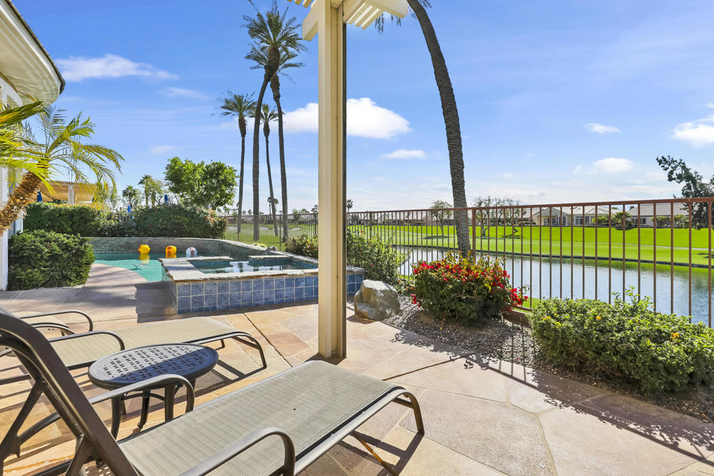 MLS #219117342PS image #3