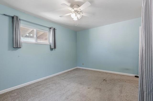 263 Maple Street, Hollister CA: https://media.crmls.org/mediaz/252d6184-1f08-43f5-ac5f-c987a3f19d92.jpg