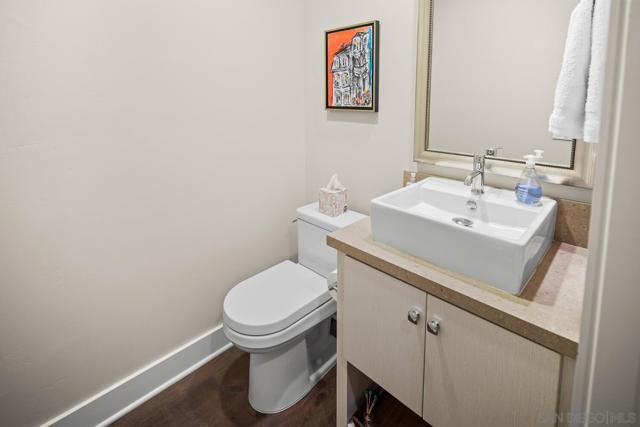 8509 Aspect Dr, San Diego CA: https://media.crmls.org/mediaz/252d9327-0776-4e9d-89f8-8940212a6100.jpg