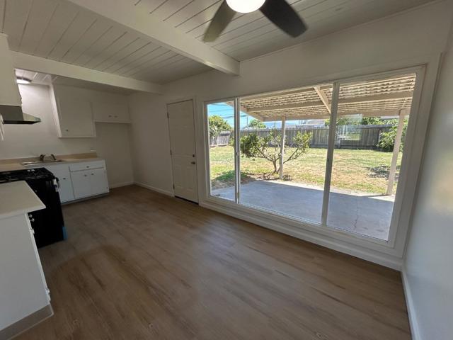 452 Vallejo Street, Salinas CA: https://media.crmls.org/mediaz/252d9e4c-9345-42aa-8a19-09274d43d76b.jpg