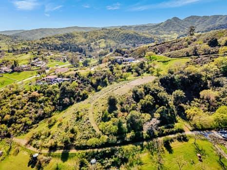 15311 Sycamore Drive, Morgan Hill CA: https://media.crmls.org/mediaz/252dda9e-13ba-4fcb-b6db-9be89e7fc3f4.jpg