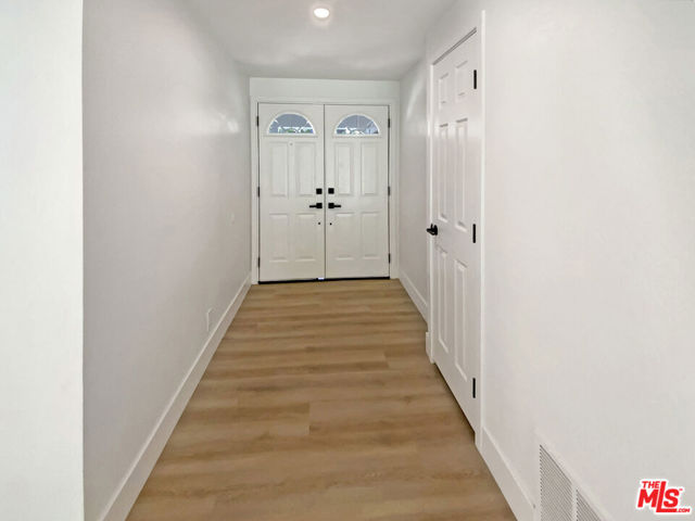 2230 La Crosse Circle, Claremont CA: https://media.crmls.org/mediaz/252f198c-fdf7-4384-8e37-062aa9c90d8a.jpg