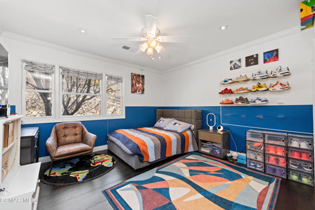 6144 1/4 Chesebro Road, Agoura Hills CA: https://media.crmls.org/mediaz/252f76b4-729d-4d5b-98b7-96c2eb1683fa.jpg