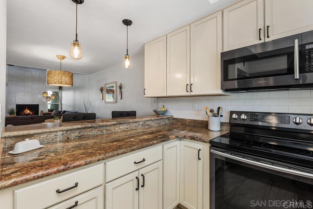 17930 Villamoura Drive - photo 12