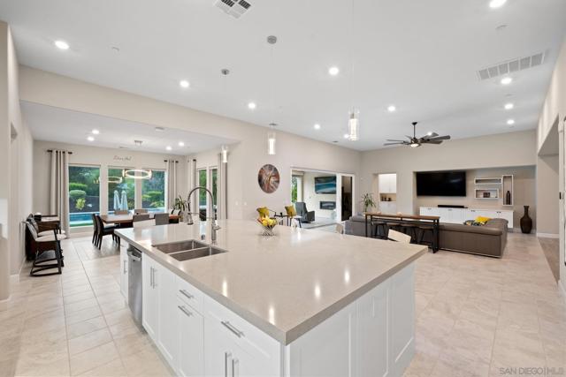 21992 Wilgen Rd, Escondido CA: https://media.crmls.org/mediaz/2530542e-2436-465d-8af1-bfc00371caae.jpg