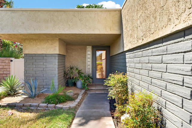3119 Sunflower Loop N, Palm Springs, CA 92262