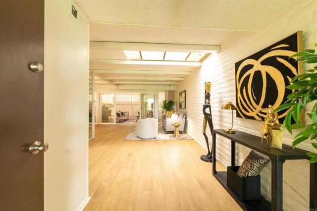 Detail Gallery Image 3 of 26 For 9320 Earl St #44,  La Mesa,  CA 91942 - 1 Beds | 1 Baths