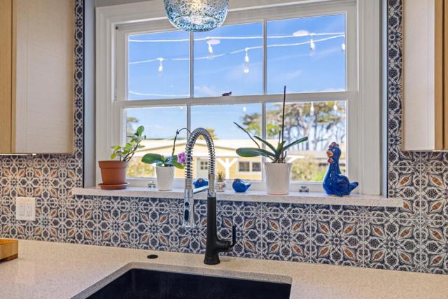 1022 Del Monte Boulevard, Pacific Grove CA: https://media.crmls.org/mediaz/253527d6-3e8b-407c-a869-eca7bc0c4e8d.jpg