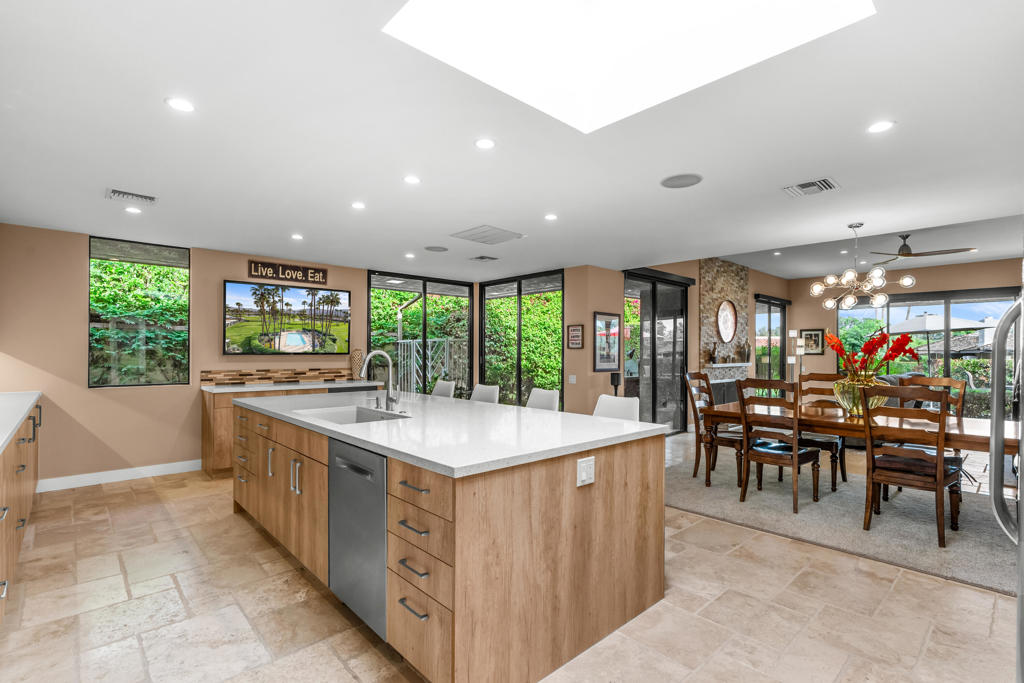 MLS #219138577DA image #17