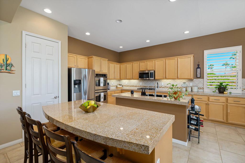 MLS #219138330DA image #15