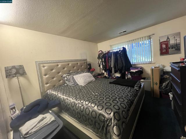 199 Mariner Dr, Vallejo CA: https://media.crmls.org/mediaz/25378e9c-cea8-42f8-af1f-2f1b0b1681a5.jpg
