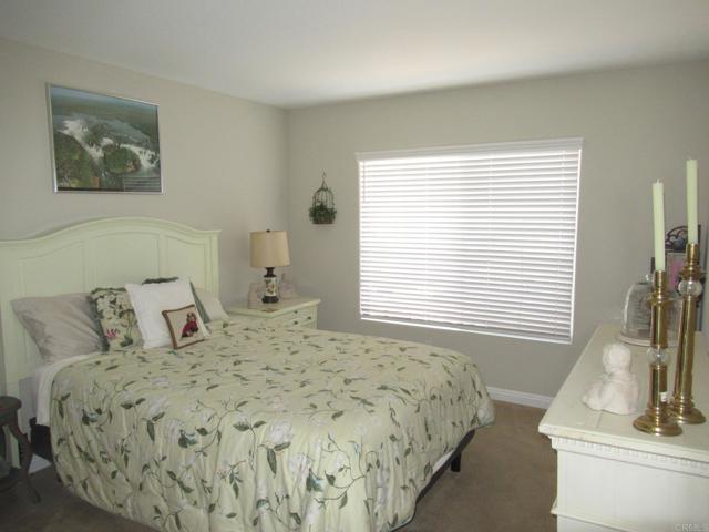 Detail Gallery Image 17 of 44 For 4631 Cyrus Way, Oceanside,  CA 92056 - 3 Beds | 3 Baths