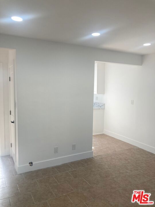 1101 W 106th Street, Los Angeles CA: https://media.crmls.org/mediaz/2538082b-9bf1-4293-a20c-c3d92e8f8baf.jpg
