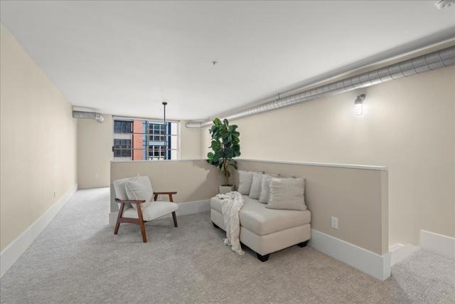 333 Santana Row, San Jose CA: https://media.crmls.org/mediaz/25381c25-04bc-4202-87b5-65e692f2ef2f.jpg