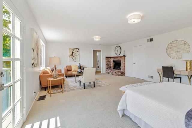 6827 Ridgewood Drive, Oakland CA: https://media.crmls.org/mediaz/2539c687-8470-4c8e-a817-752a14459f6e.jpg