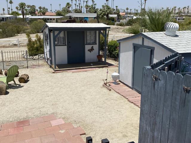 74711 Dillon Road, Desert Hot Springs CA: https://media.crmls.org/mediaz/253a9d73-5795-4f17-96c9-94135bf1f937.jpg